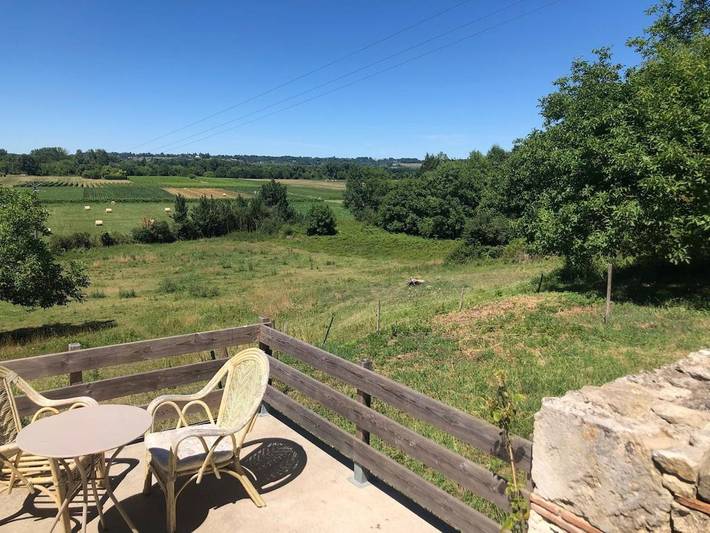 Location de vacances pour 4 personnes, avec jardin et vue à Pessac-sur-Dordogne - 2