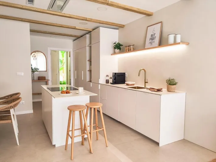 Apartamento de vacaciones para 2 personas, con terraza y vistas - 1