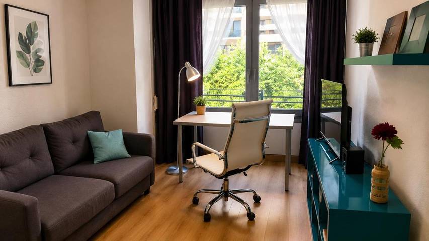 Maison d’hôte pour 2 personnes, avec balcon et vue à Saragosse