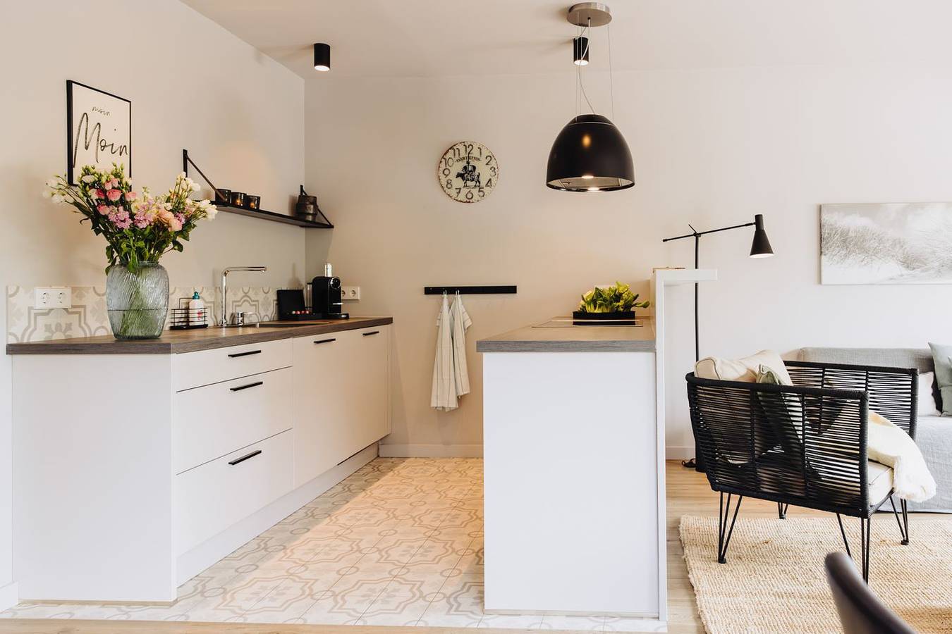 Willkommen in unserem romantischen und hochwertig ausgestatteten Endhausteil. in Tinnum, Sylt (Gemeinde)