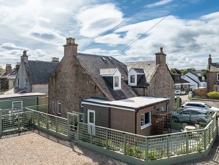Holiday home for 5 people, with Terrace in Inverness