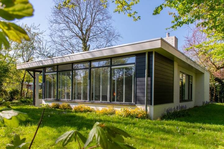 Ferienhaus für 6 Personen, mit Whirlpool und Garten in Oostkapelle