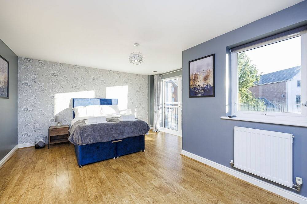 6 bedroom Ashford Haven central to train station in Ashford, Región de Ashford