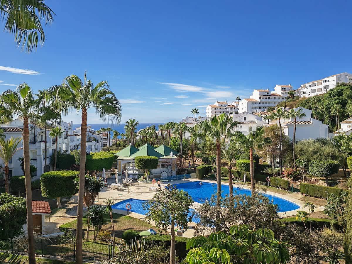 Apartamento entero, Apartamento de vacaciones para 5 personas con jardín in La Cala de Mijas, Mijas