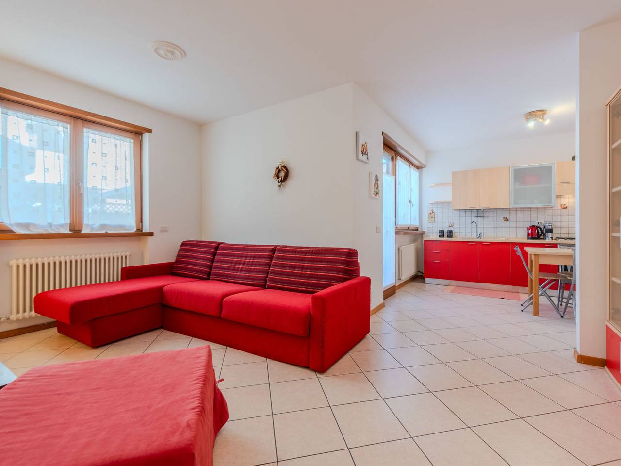 Entire apartment, Cinzia in Riva del Garda, Garda Mountains