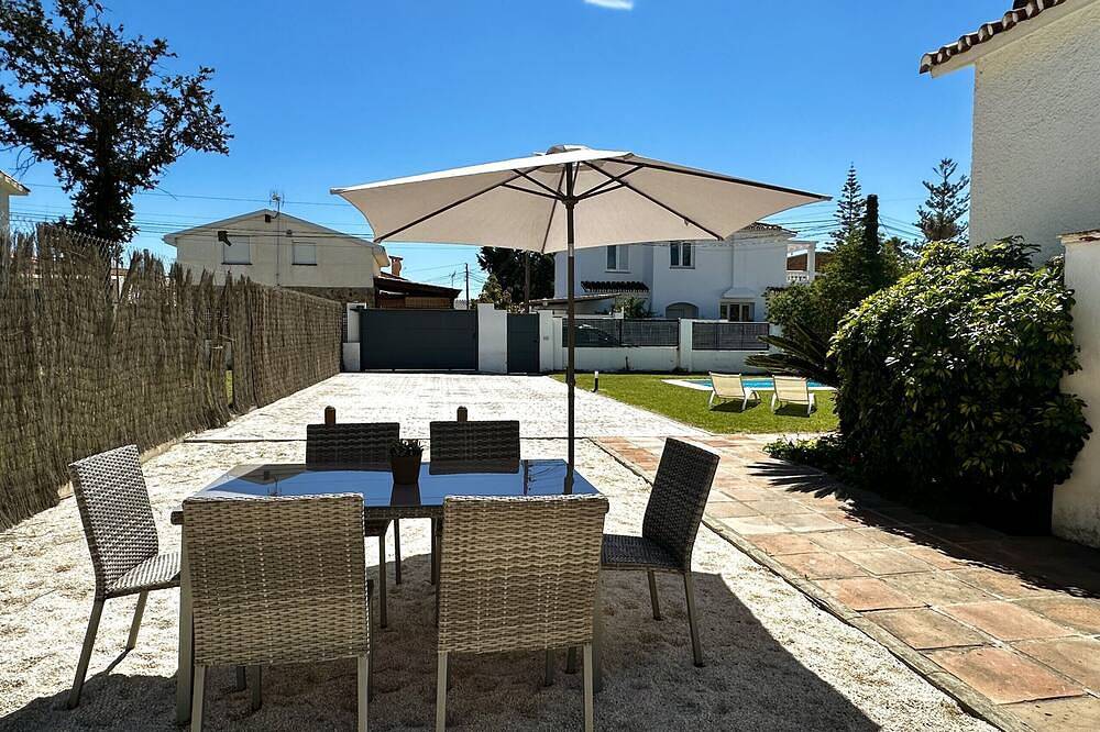 Casa Rural para 9 Personas en Torre de Benagalbón, Rincón de la Victoria