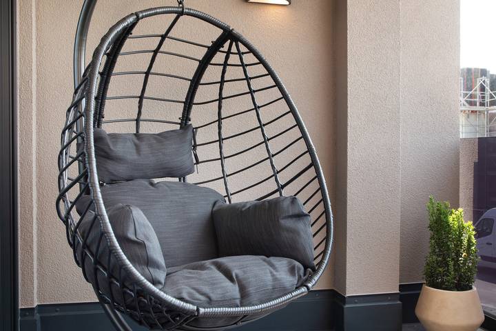 Appartement entier, Appartement 'Herzensprojekt' avec balcon et Wi-Fi in Pfullendorf, Region Bodensee-Oberschwaben