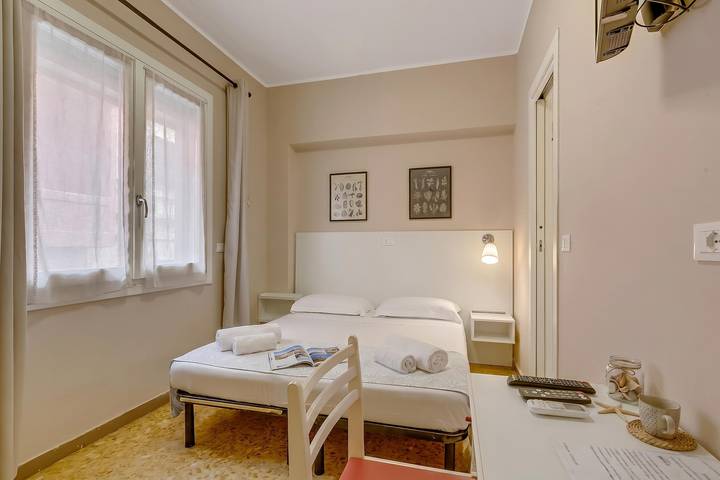 Hotel para 2 personas, con balcón, Se admiten mascotas - 1