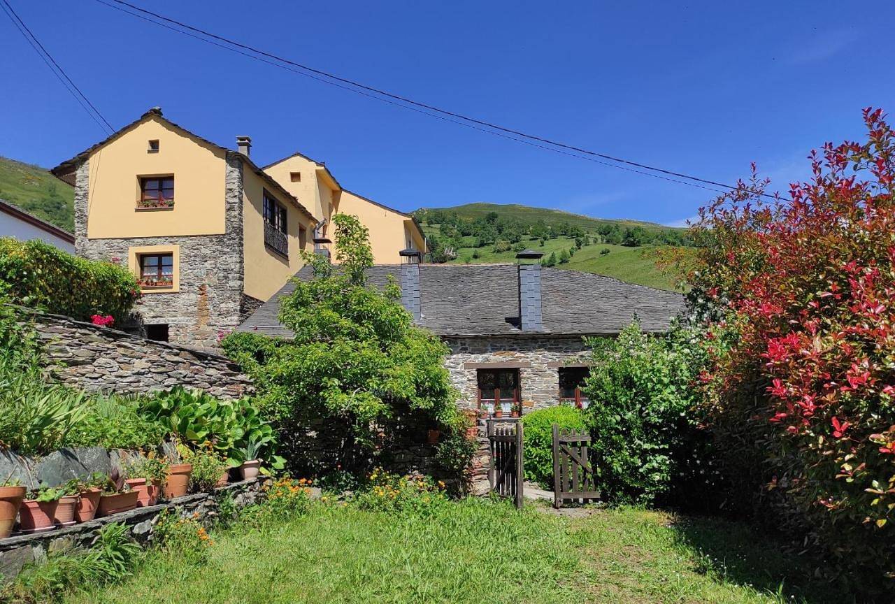Two-Bedroom House in Cangas del Narcea, Parque Natural de las Fuentes del Narcea, Degaña e Ibias
