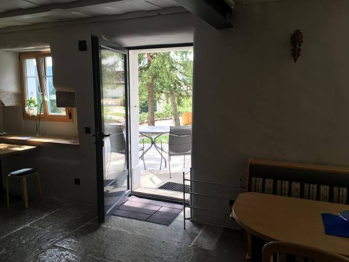 Chambre d’hôte pour 2 personnes, avec Terrasse et Jardin dans Canton de Neuchâtel - 3