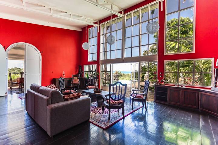 Location de vacances pour 6 personnes, avec piscine et terrasse à Sainte-Rose - 2