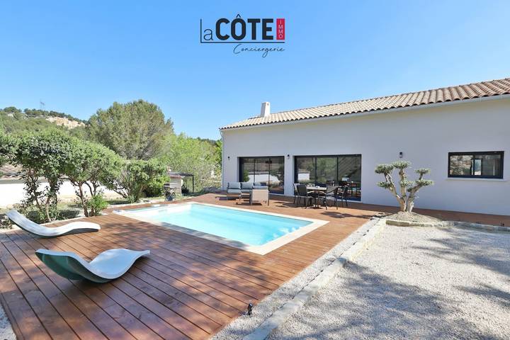 Casa de vacaciones para 6 personas, con piscina además de terraza y jardín - 1
