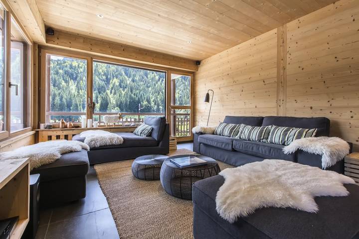 Gîte pour 10 personnes, avec balcon dans Office de Tourisme du Grand Bornand