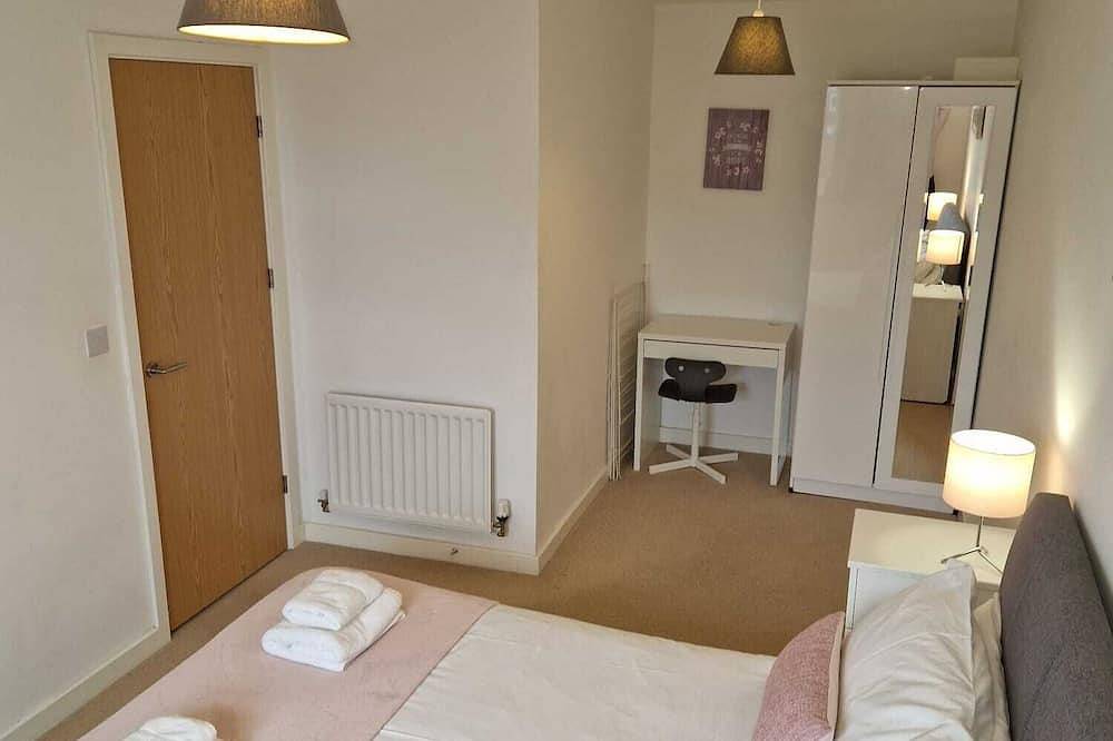 Hereford – Robin Coach House: Modern 2-Bed with Parking on City Outskirts in Hereford, Herefordshire