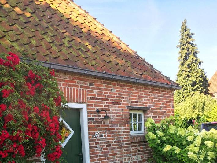 Ferienhaus für 2 Personen, mit Terrasse und Sauna in Loquard