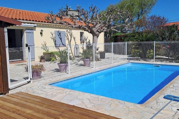 Villa für 8 Personen, mit Garten - 1