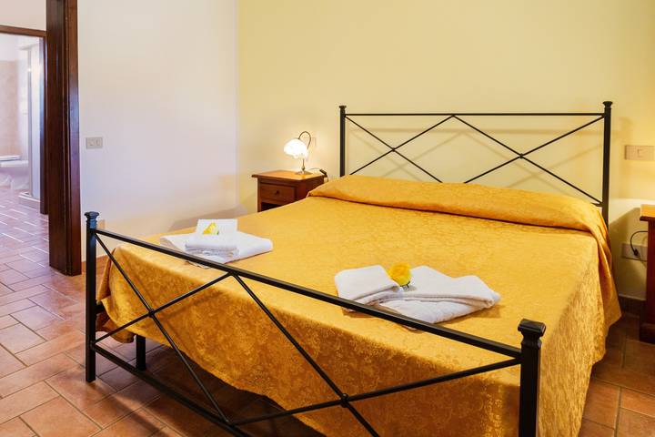 Appartamento per vacanze "Capracotta - Sole" in Maremma con 2 terrazze private, piscina e Wi-Fi in Roccastrada, Provincia di Grosseto