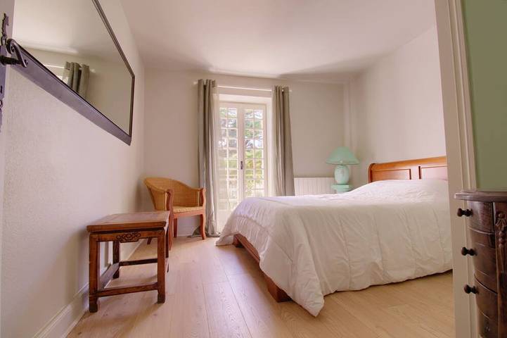 Location de vacances pour 18 personnes, avec jardin à Saint-Sornin - 4