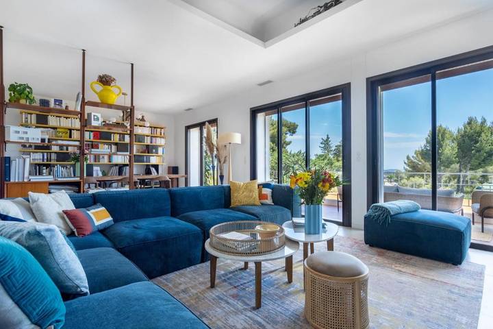 Villa pour 8 personnes, avec Balcon et Terrasse ainsi que Jardin et Vue à Toulon - 3