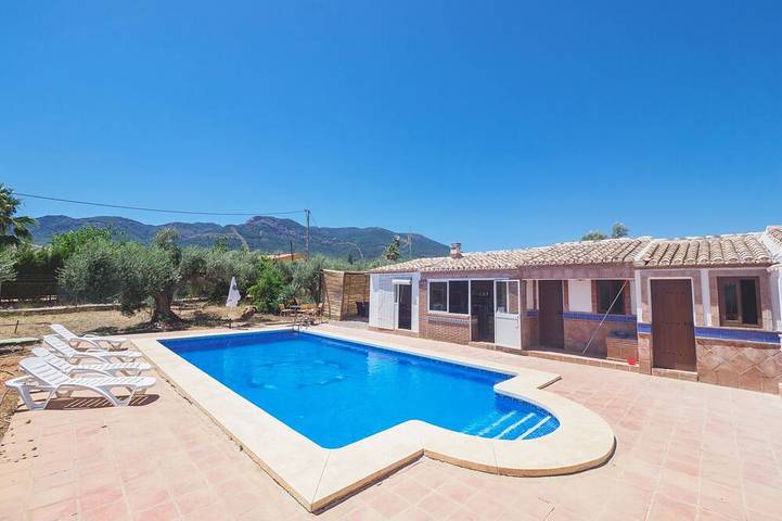 Ferienhaus für 7 Personen, mit Garten und Terrasse in Alhaurín el Grande