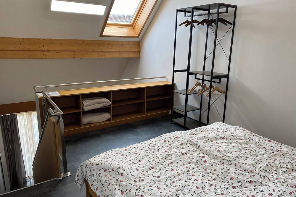Ganze Wohnung, Ferienwohnung Gebrüder Körber Seenah 300m Wlan Balkon in Konstanz, Obersee (Bodensee)