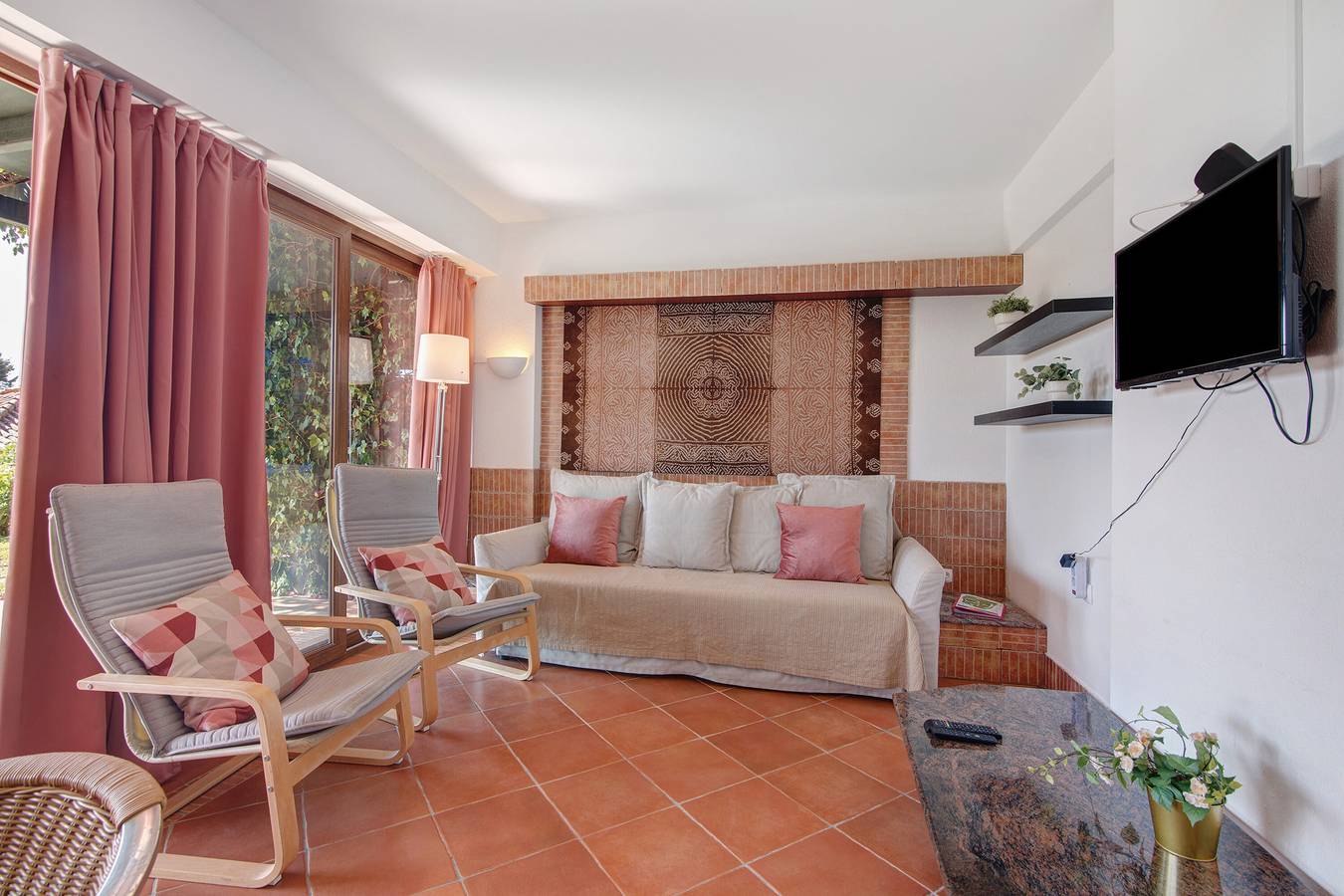 Ferienhaus 'Seaside 423A' mit Gemeinschaftspool, Wlan und Klimaanlage in Pedras d'El Rei, Santa Luzia