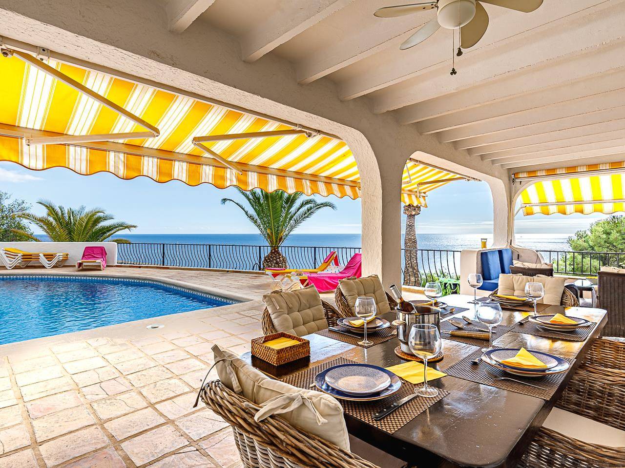 Comfortable villa with private pool in Altea near the beach in Platja de la Barreta de Gualda (Altea), Altea