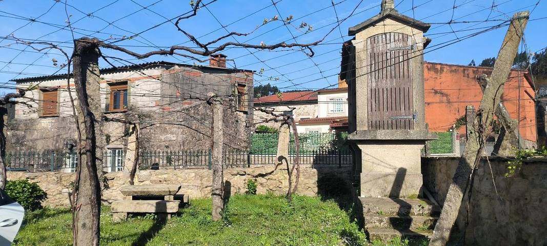 Location de vacances pour 6 personnes, avec jardin et terrasse à Padrón - 2