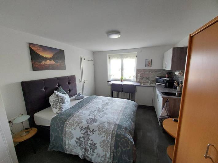 Ferienwohnung, mit Terrasse und Garten sowie Ausblick