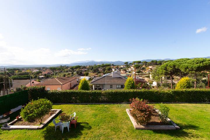 Casa rural para 8 personas, con jardín en Sils - 3