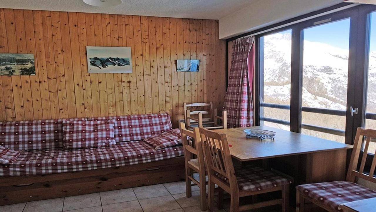 Entire apartment, Résidence Pendine 2 - P2402 - Appt T2 - 5 personnes - Centre de station Mae-1954 in Puy-Saint-Vincent, Écrins National Park