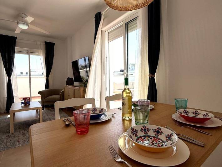 Ganze Ferienwohnung, Ferienwohnung für 7 Personen mit Balkon/Terrasse in Rota, Costa de la Luz