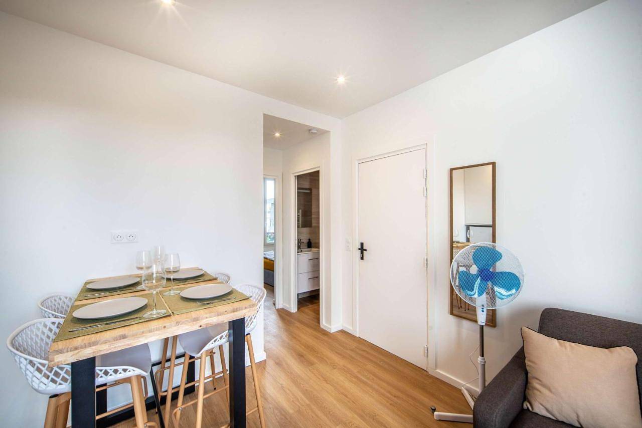 Appartement entier, Two-Bedroom Apartment in Bonnières-sur-Seine, Yvelines
