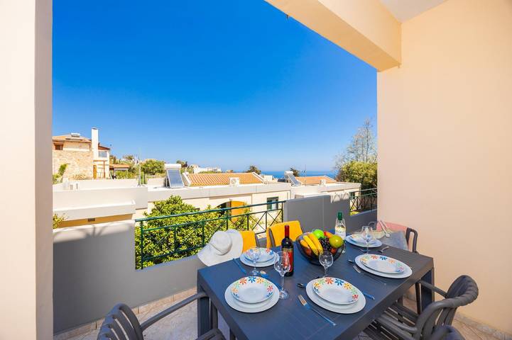 Location de vacances pour 6 personnes, avec jacuzzi et terrasse dans Vámos - 4