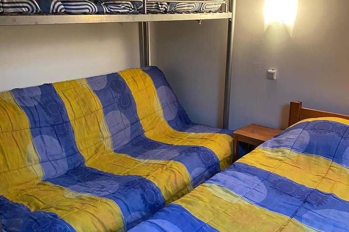 Gîte pour 6 personnes, avec balcon dans Lac Pavin - 4