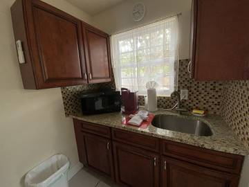Apartment for 3 Guests in Lido Key, Sarasota, Picture 2