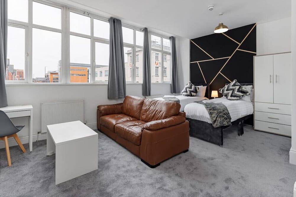 Entire apartment, 🌟Studio 4 - City Centre - Free Wifi & Smart Tv🌟 in Middlesbrough, North East England