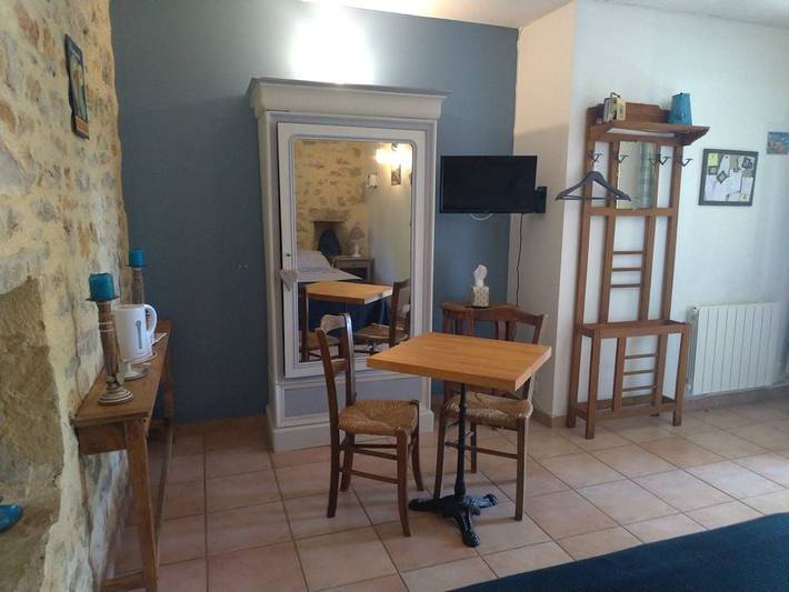 Chambre d’hôte pour 2 personnes, avec jardin et piscine dans Parc Naturel Régional des Causses du Quercy - 3