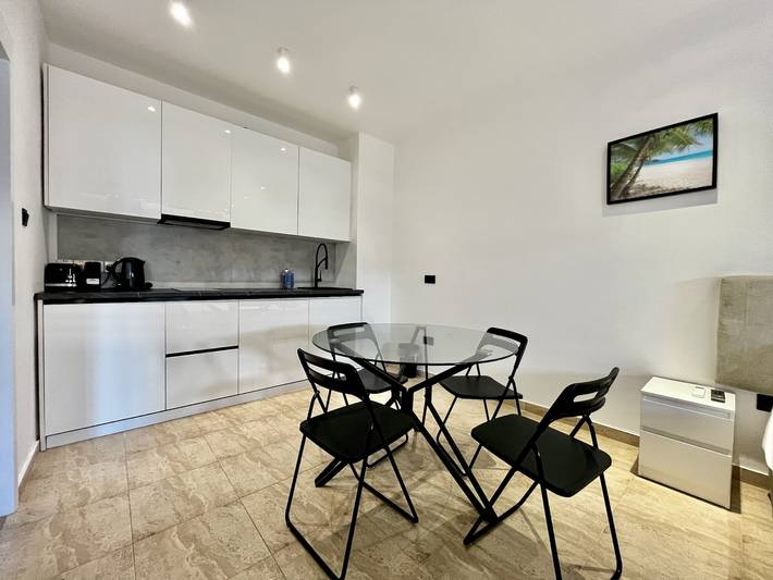 Entire apartment, 72 An - Stay Napa Velvet in Ayia Napa, South Cyprus