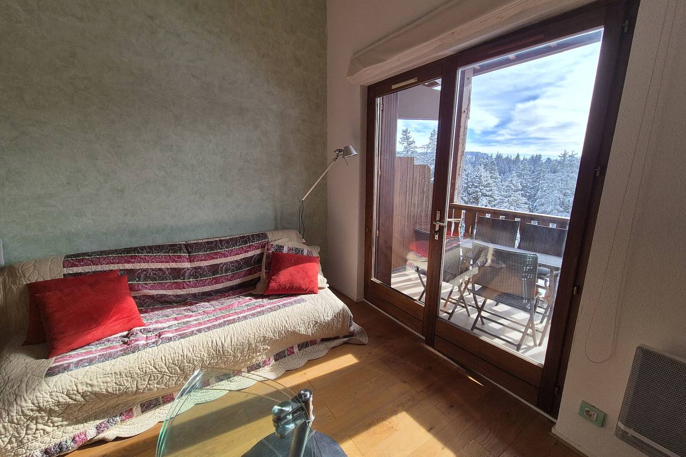 Appartement entier, Duplex au pied des pistes – 6 personnes in Le Revard, Les Déserts