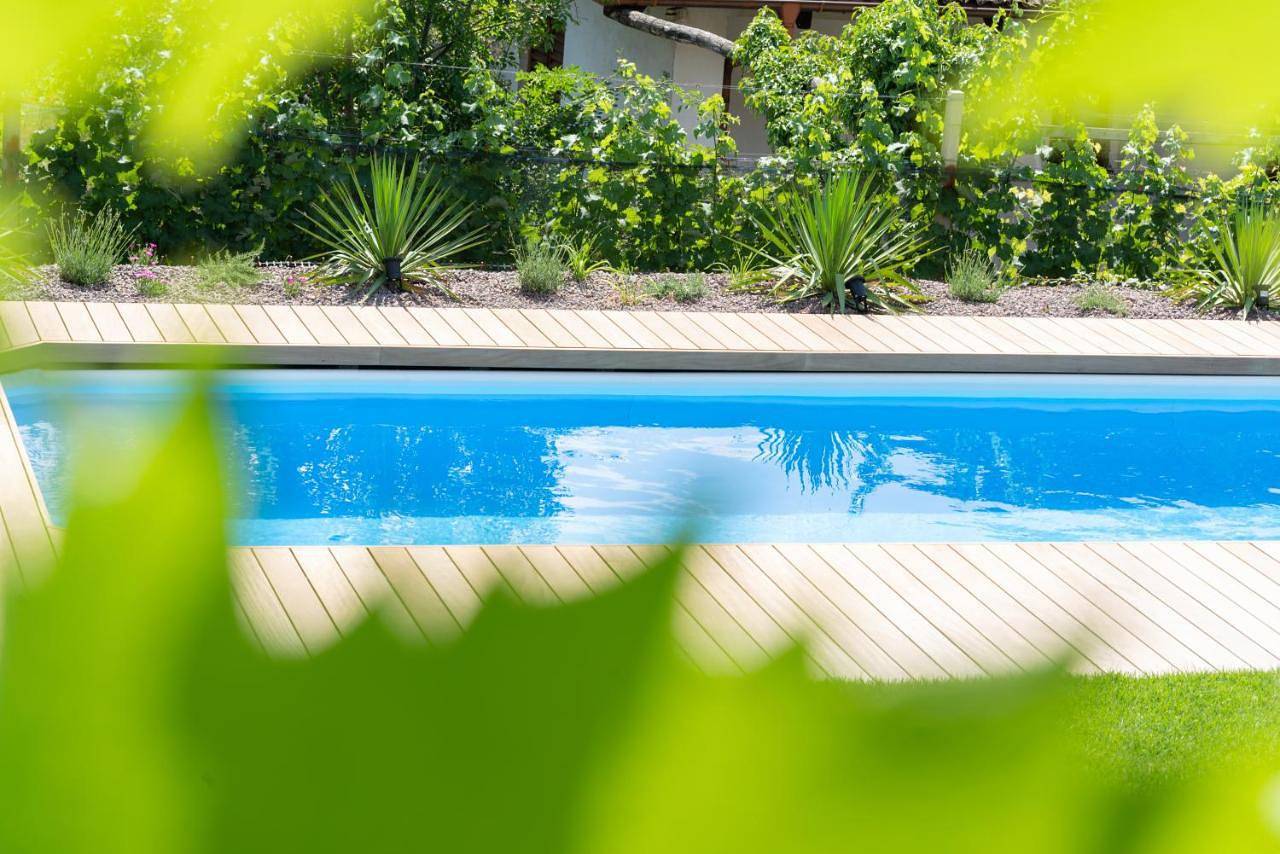 Ganze Wohnung, Villa Montis Exclusive Holiday Apartments in Eppan with Spectacular Views of Dolomites and Bolzano Area in Berg (Eppan), Eppan an der Weinstraße