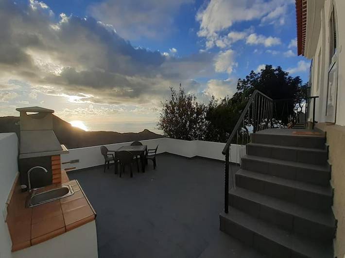 Gîte pour 2 personnes, avec vue et terrasse, animaux acceptés dans Alojera - 2