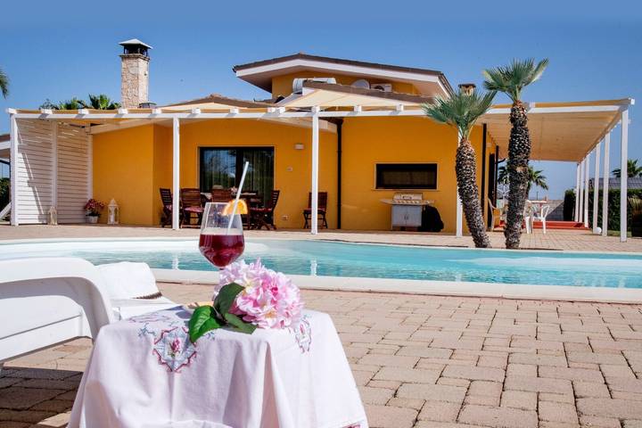 Villa pour 16 personnes, avec jardin, adapté aux familles dans les Pouilles - 3