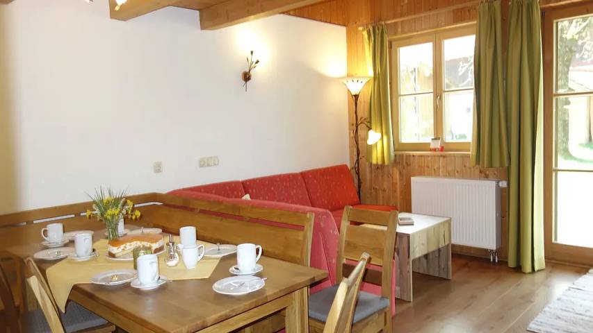 Ferienhaus für 6 Personen, mit Garten und Terrasse am Chiemsee - 4