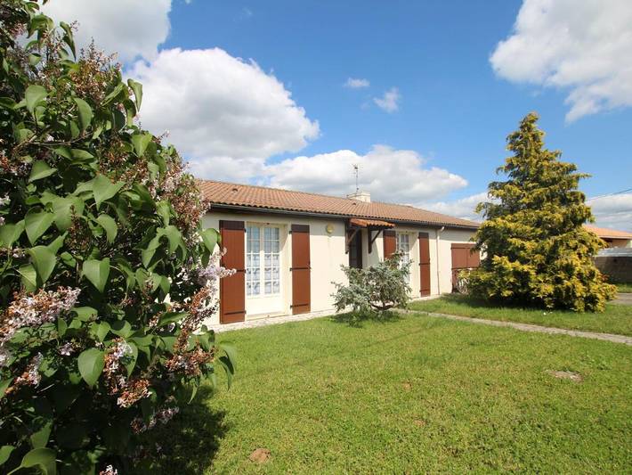 Location de vacances pour 4 personnes, avec Terrasse et Jardin à Saint-Denis-du-Payré