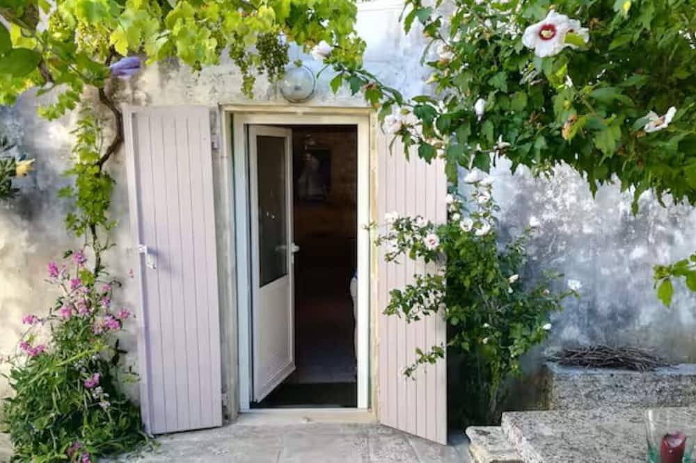 Mornac-sur-Seudre, maison au coeur du village in Mornac-sur-Seudre, Côte de Beauté