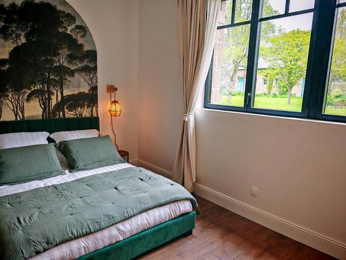 Gîte pour 4 personnes, avec vue et terrasse à Saint-Quentin-sur-le-Homme