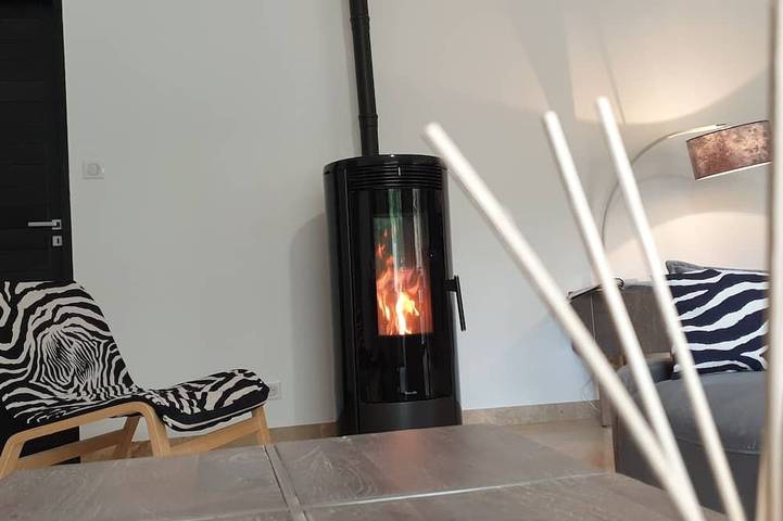 Location de vacances pour 5 personnes, avec jacuzzi et jardin à La Roque-sur-Pernes - 4