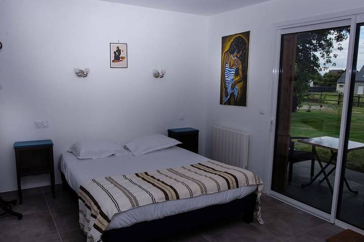 Gîte pour 12 personnes, avec jardin et balcon à Saint-Jean-le-Thomas - 3