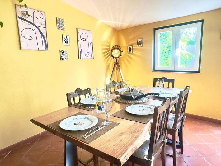 Location de vacances pour 8 personnes, avec jardin ainsi que vue et piscine, animaux acceptés à Óbidos - 4